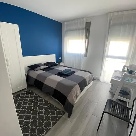 Casa Uma Pensión 3*